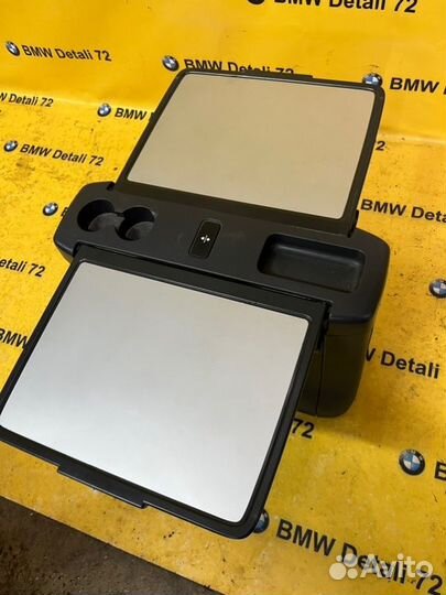 Столик Mercedes Viano W639 272.978 30 758803 2007