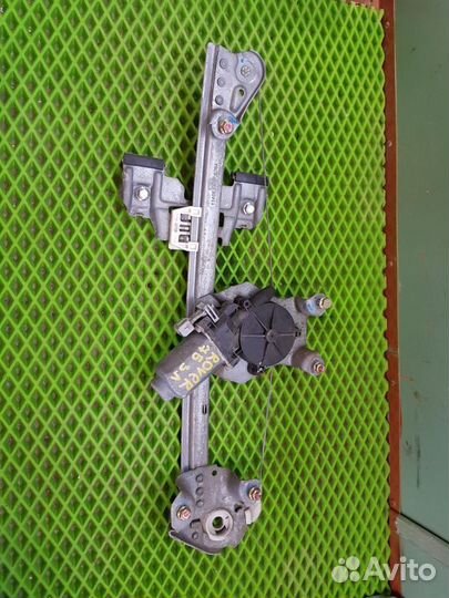 Стеклоподъемник электр. задний левый Rover 75