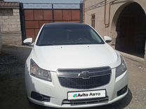 Chevrolet Cruze 1.8 AT, 2012, 270 000 км, с пробегом, цена 630 000 руб.