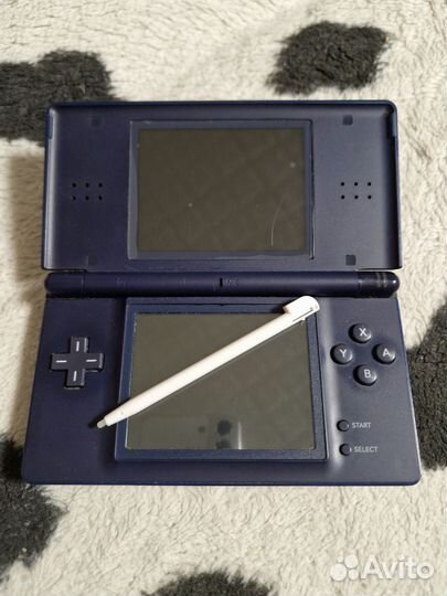 Nintendo DS lite