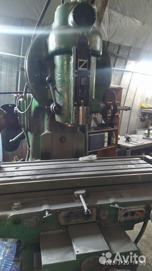 Фрезерный станок 6р13