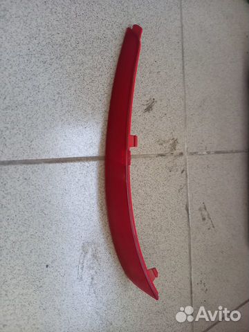 Отражатель заднего бампера правый