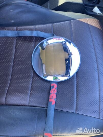 Детское зеркало в авто