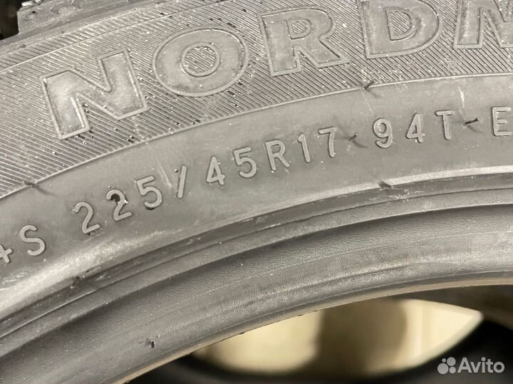 Ikon Tyres Nordman 7 225/45 R17 94T