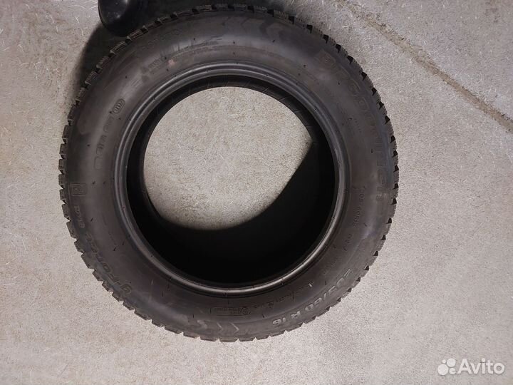 Bfgoodrich G-Force Stud 205/60 R16 96Q