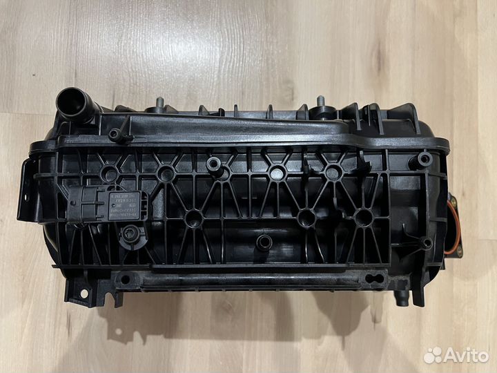 Коллектор впускной на Ford Focus 3 1,5 Ecoboost