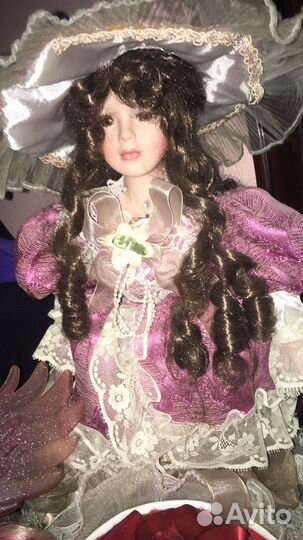 Кукла фарфоровая коллекционная