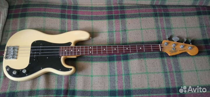 Fender precision bass USA 1984
