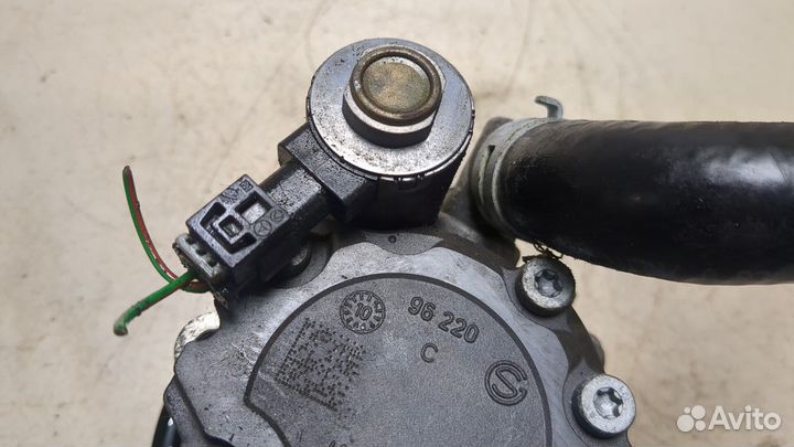 Гур Mercedes E W212, 2011