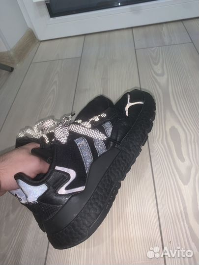 Кроссовки adidas nite jogger