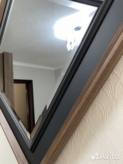 Зеркало для спальни