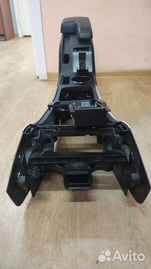 Центральная консоль Mercedes Benz w245