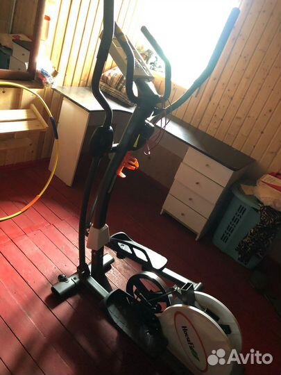 Эллиптический тренажер