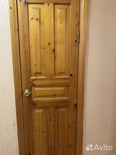 Комплект деревянных дверей