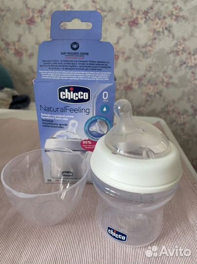 Бутылочка chicco Natural feeling