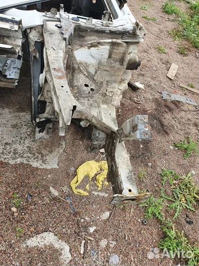 Лонжерон правый пассат б6