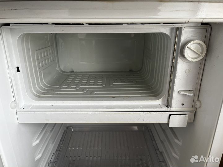 Холодильник бу Саратов