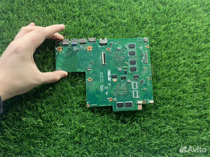 Мать asus x540sc n3700 + gt810m + 4gb ddr3