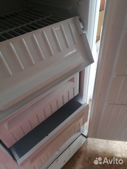 Морозильная камера indesit