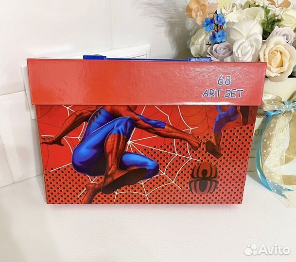 Набор для рисования в чемоданчике