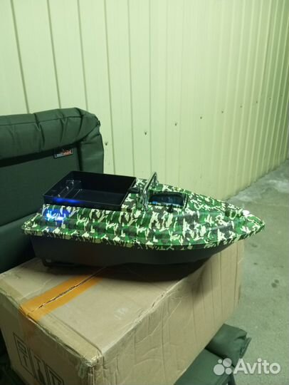 Прикормочий кораблик с GPS