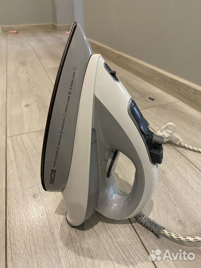 Утюг bork i500