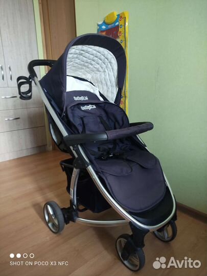 Прогулочная коляска