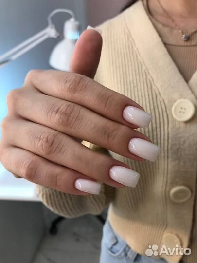 Модели на педикюр и маникюр