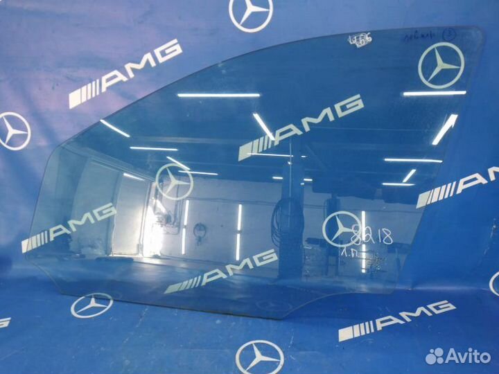 Стекло двери переднее левое Mercedes Ml350 W164