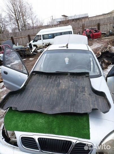 Коврик багажника Chevrolet Lanos 2009