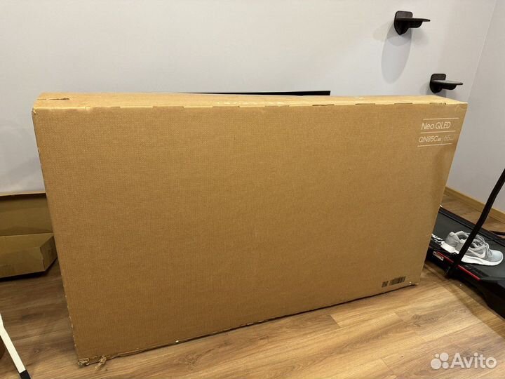 Коробка от телевизора 65
