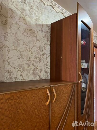 Стенка горка в гостиную бу