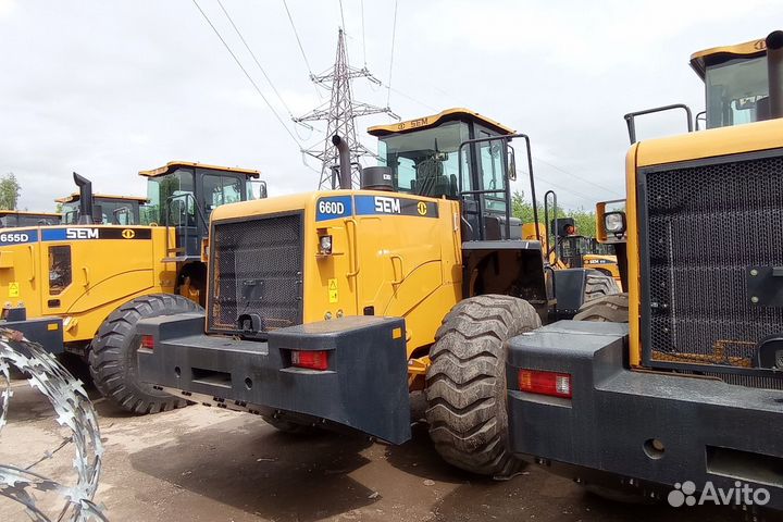 Фронтальный погрузчик SEM 660D, 2023