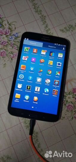 Планшет Samsung Galaxy Tab 3