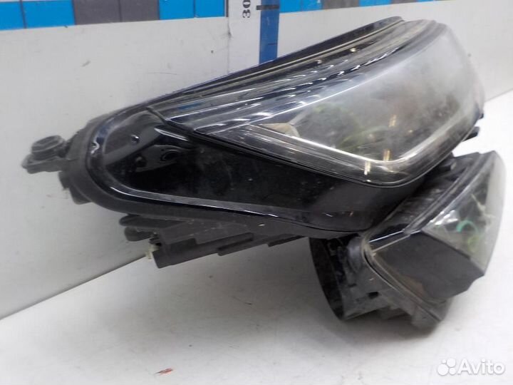 Фара правая Skoda Kodiaq