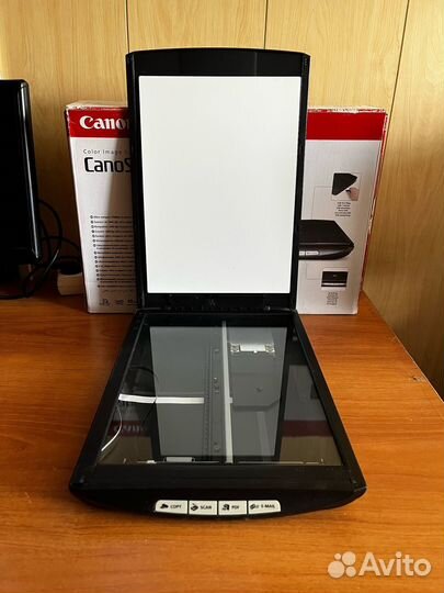 Сканер Canon CanoScan Lide 100