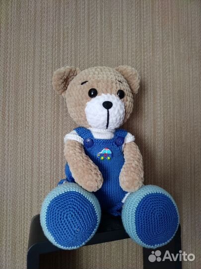 Плюшевый мишка