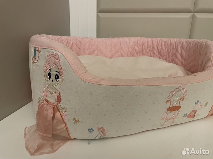 Лежанка для кошек, собак