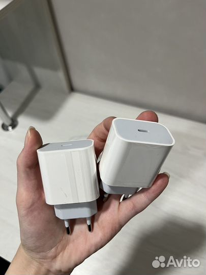 Комплект зарядки на iPhone