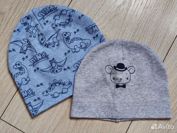 Шапочки трикотажные новые для мальчика 40-42