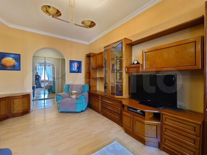 5-к. квартира, 60 м², 4/5 эт.