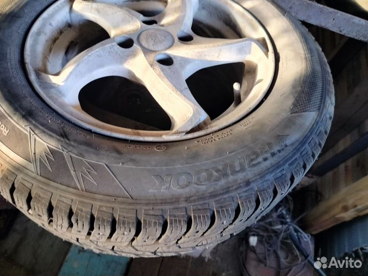 Hankook Winter iPike RS2