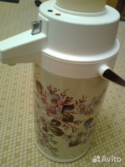 Термос с пневмонасосом 2 л новый СССР Фрязино