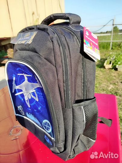 Рюкзак школьный Erhaft для мальчика новый