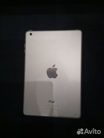 Продам iPad б/у