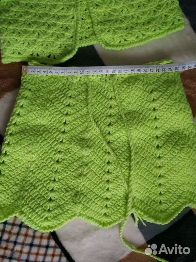 Вязаный костюм для девочки (новый)