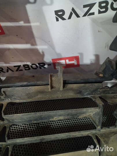 Решетка радиатора DAF XF 95 2005