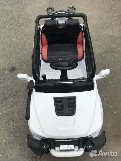 Детский электромобиль