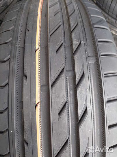 Nokian Tyres Nordman SZ2 215/55 R17 98V