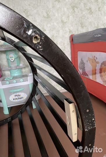 Детская овальная кроватка